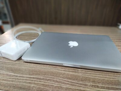 Refurbished MacBook Pro (Retina, 13-inch, Early 2015) -