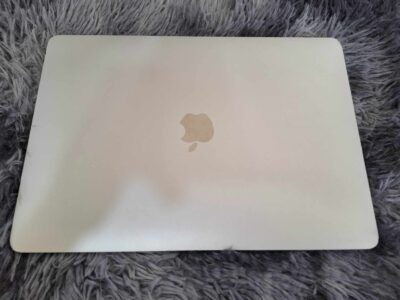 Apple Macbook Air (Retina 13", Late 2020) Grade B - Image 2