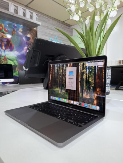 Macbook Pro Retina 13 Inch, Late 2020 Space Gray M1, 16 Gb Ram/512 SSD - Image 2